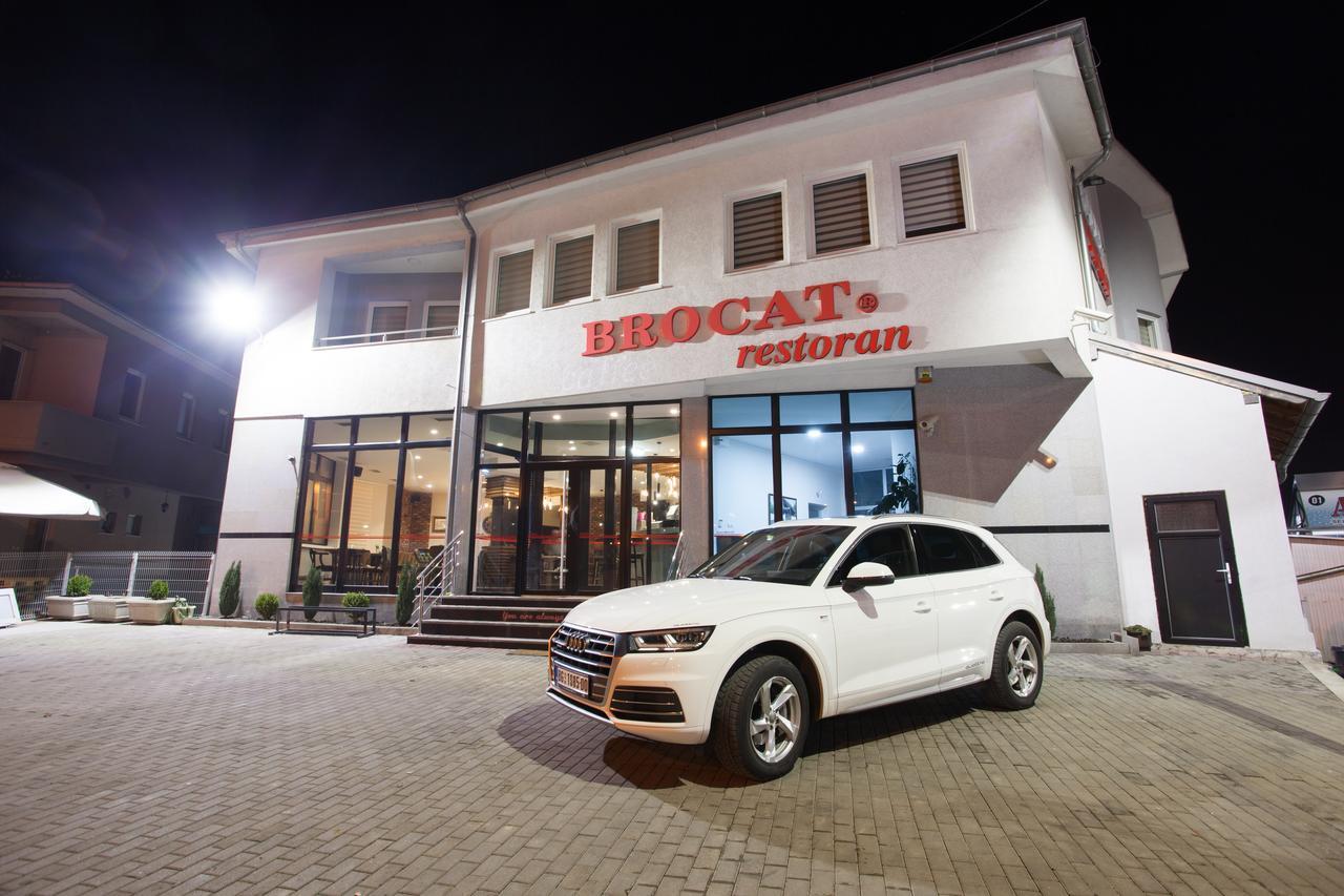 Hotel Prenociste Brocat Novi Pazar Exterior foto